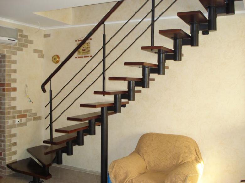 Выбор лестницы для частного дома.